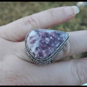 New Lepidolite Antique Design 925 Silver Ring.